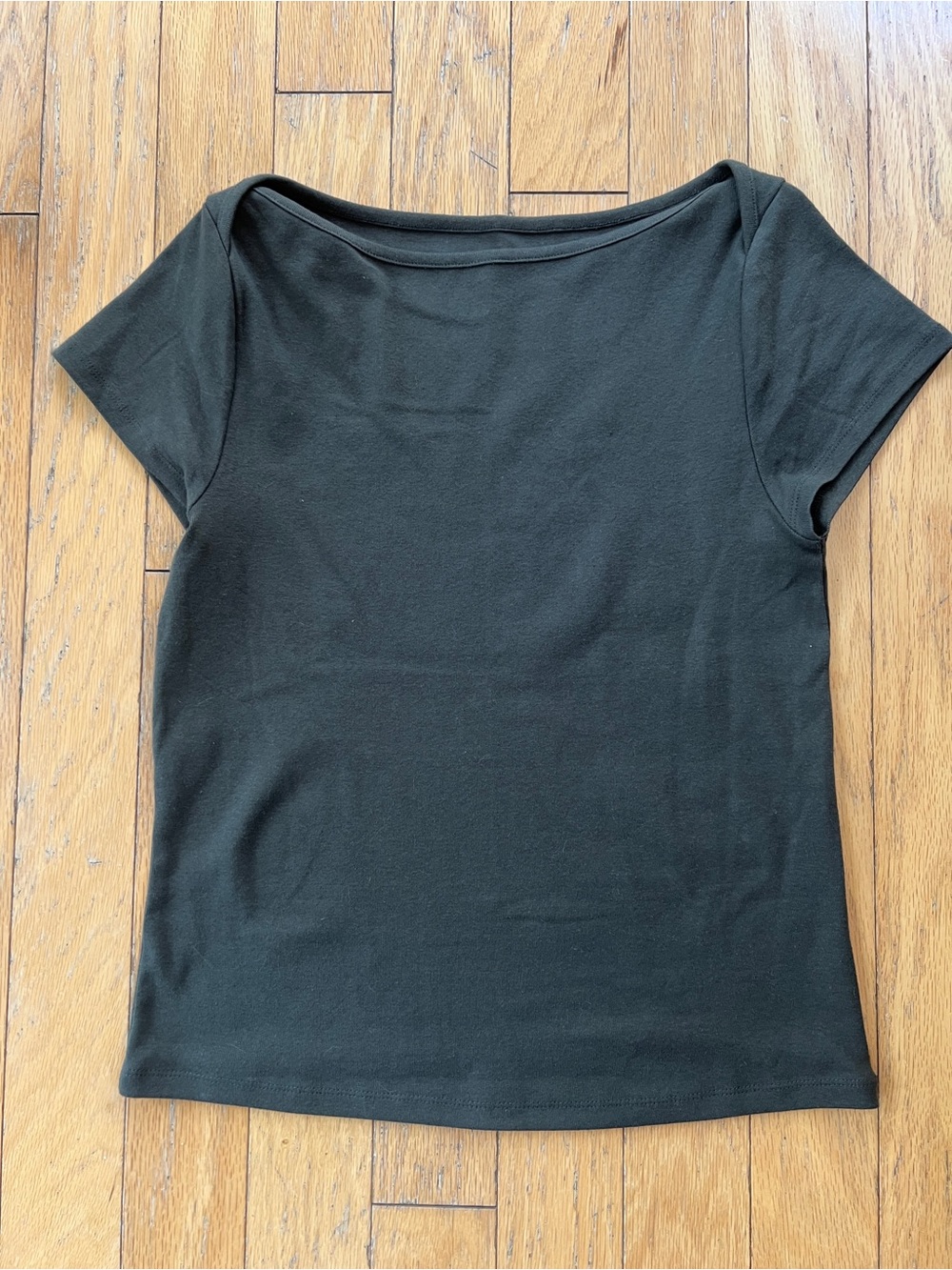 Old Navy Black Short Sleeve Fitted Boatneck Tee